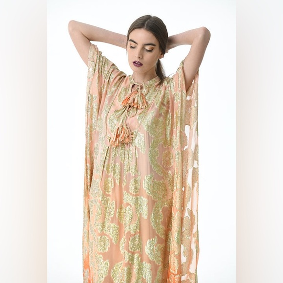MISS JUNE PARIS Bodhi Kaftan Maxi - Peach - Picture 2 of 8